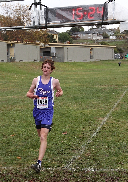 2010NCSXC BD4-485.JPG - 2010 North Coast Section Cross Country Championships, Hayward High School, Hayward, California